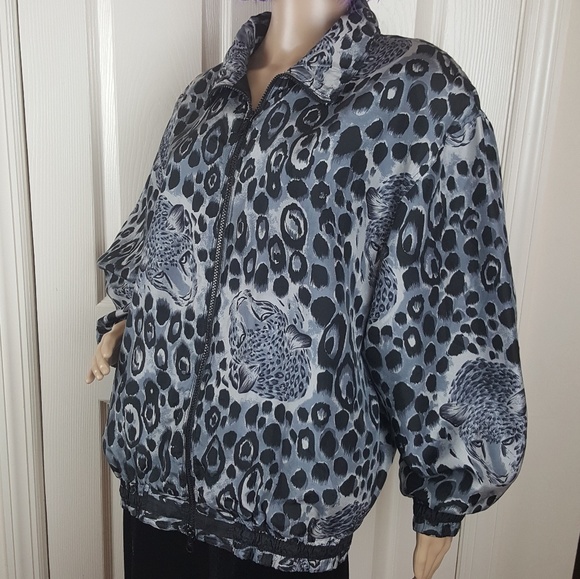 Vintage 80's/90's Grey Leopard Silk Bomber Jacket - Picture 4 of 8